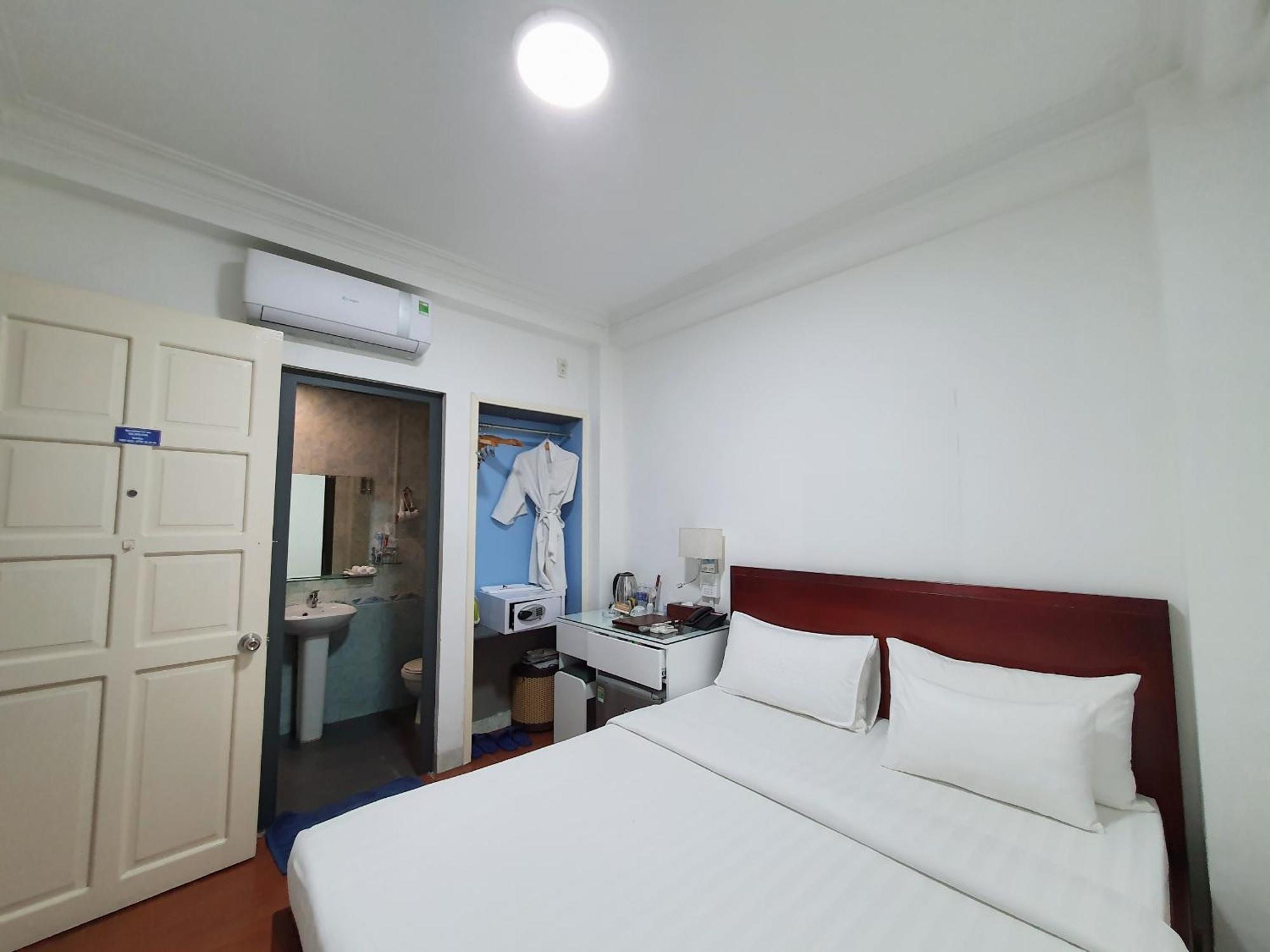 A25 Hotel - 22 Nguyen Cu Trinh Хошимін Екстер'єр фото