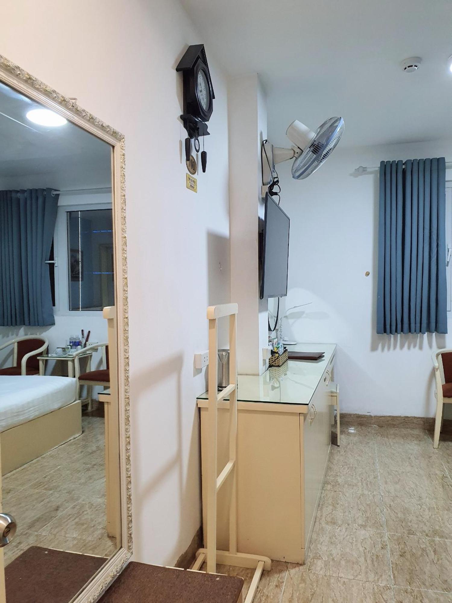 A25 Hotel - 22 Nguyen Cu Trinh Хошимін Екстер'єр фото