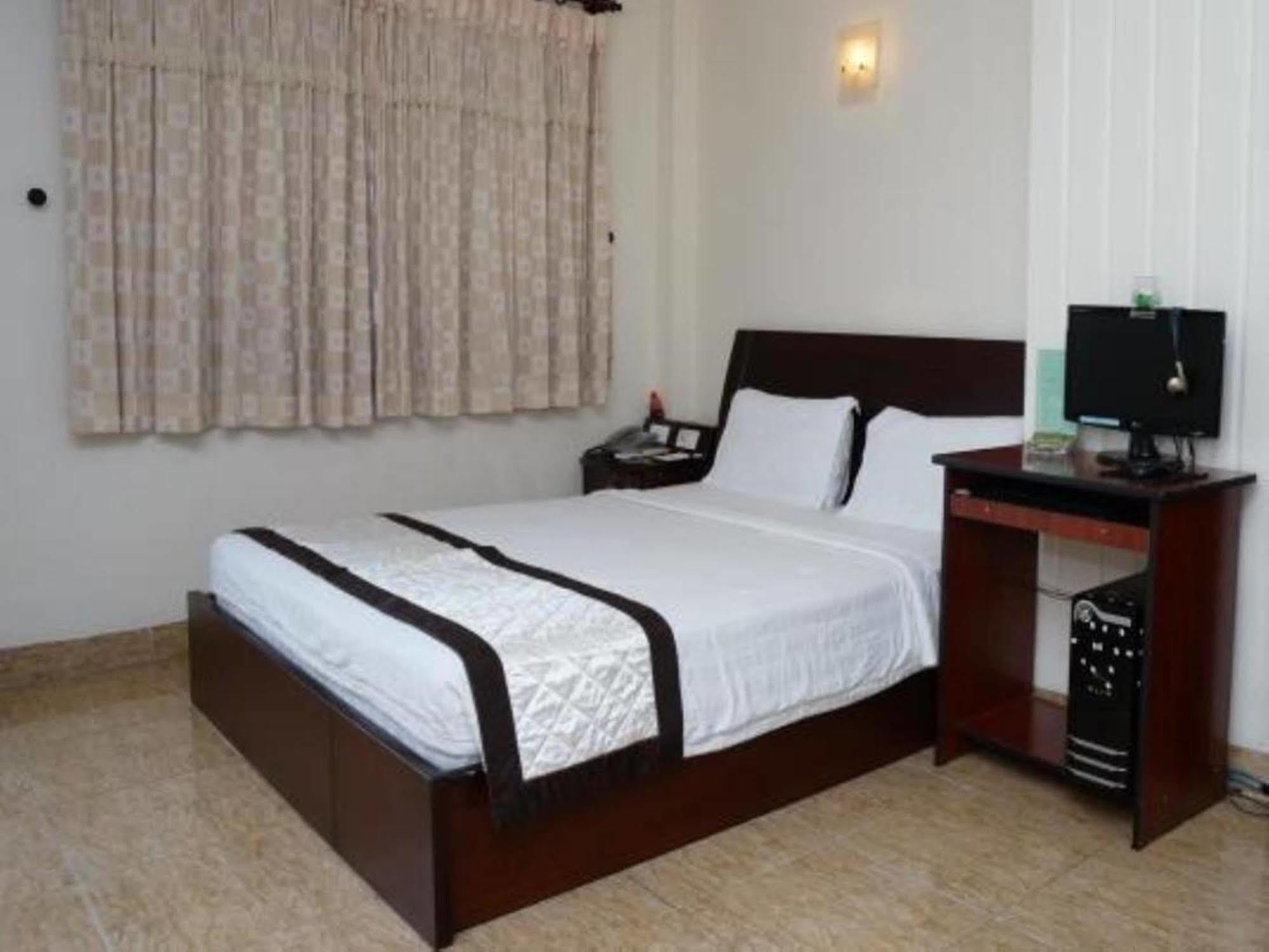 A25 Hotel - 22 Nguyen Cu Trinh Хошимін Екстер'єр фото